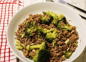 Crockpot Keto Ground Beef and Broccoli