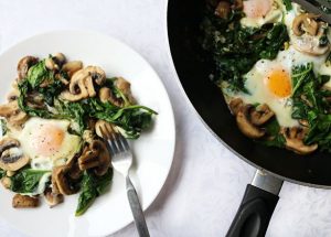 Keto Eggs Spinach and Mushrooms Breakfast Skillet